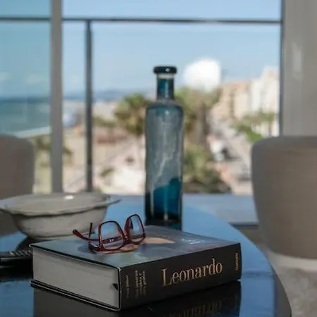 Apartment Lujoso Primera Linea Playa Y Centrico Estepona